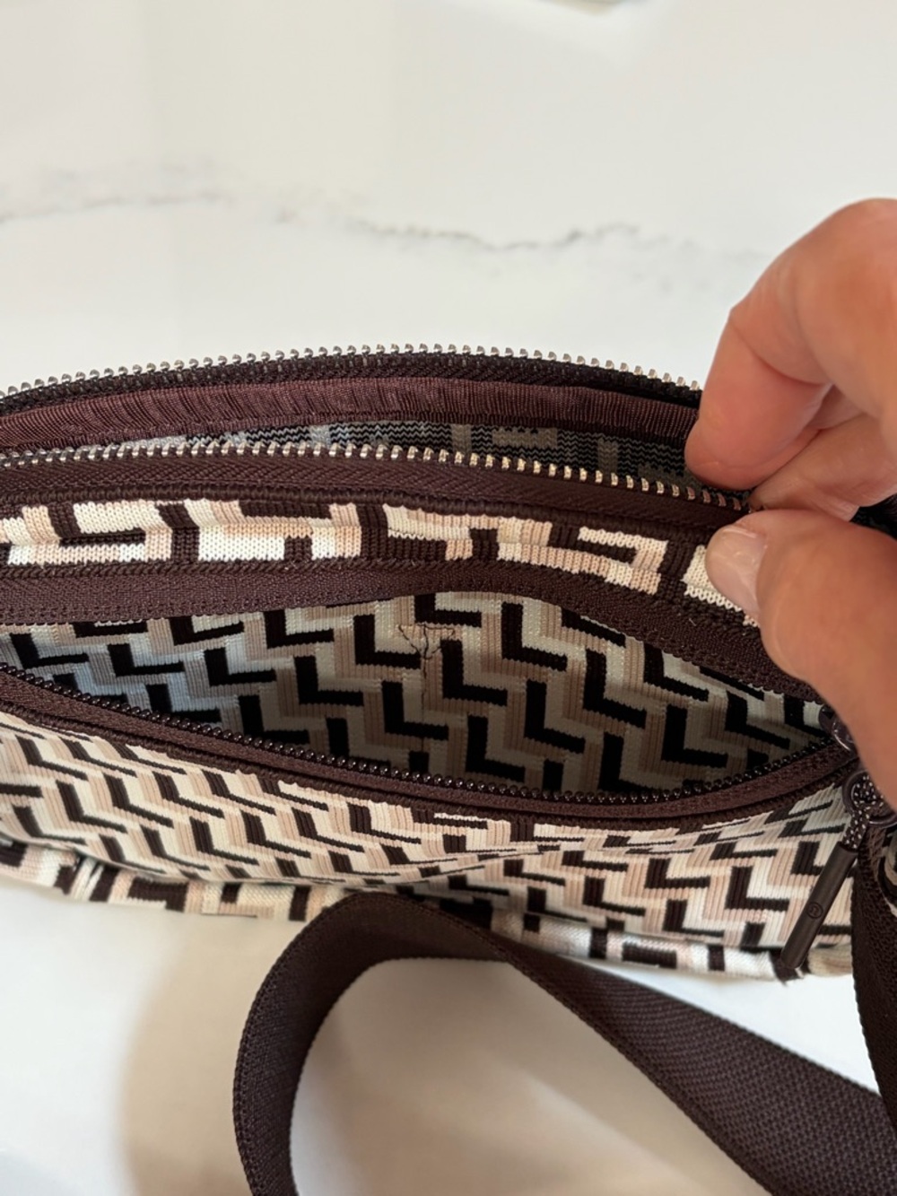 lululemon athletica Beige & Brown Geometric Belt Bag - Picture 5 of 5